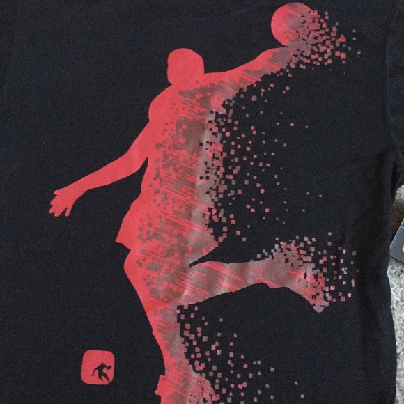 SOLD Short and Basketball Tee Set - Picture 3 of 5